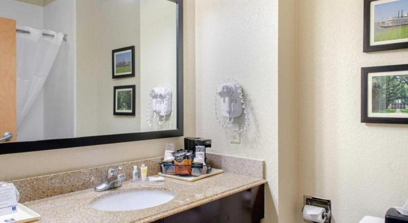 Comfort Foxboro - Mansfield Hotel Foxborough