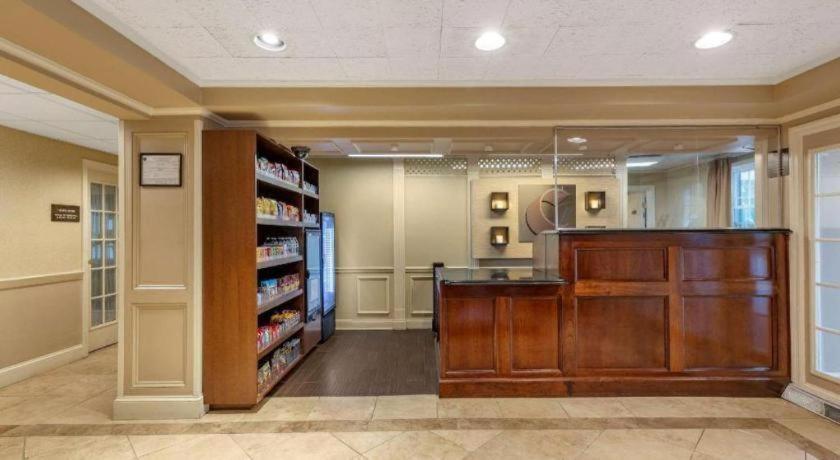 Hotel Comfort Foxboro - Mansfield 2*